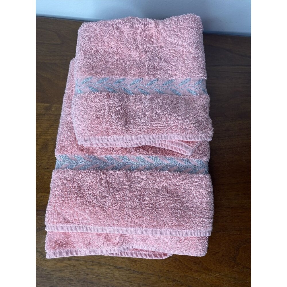 Vintage Callaway Luxury Towel Set Pink Silver Bath Hand Made in USA